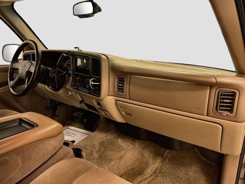 Used 2003 Chevrolet Tahoe LS RWD image 26