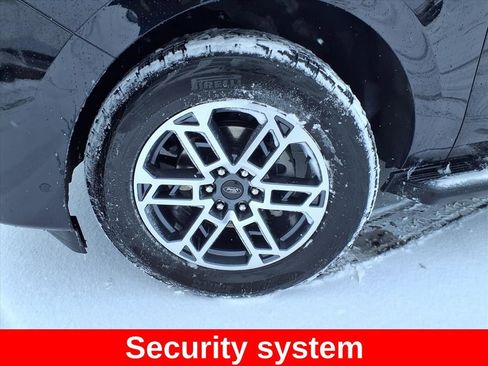 Used 2025 Ford Expedition Active image 39