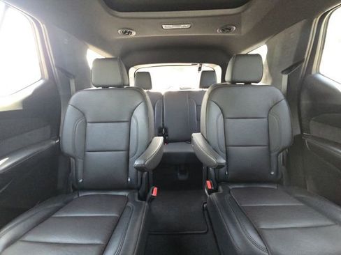 Used 2023 Chevrolet Traverse High Country w/ LPO, 'HIT The Road' Package FWD image 20