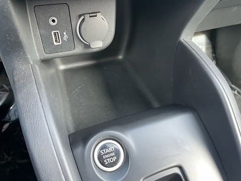 Used 2023 Nissan Kicks S image 12