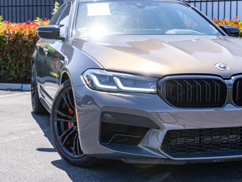 Used 2023 BMW M5 w/ Competition Package AWD/4WD image 11