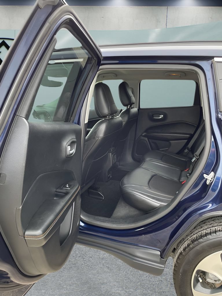 Used 2018 Jeep Compass Latitude w/ Popular Equipment Group FWD image 22