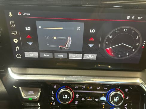 Used 2025 GMC Sierra 1500 Denali Ultimate AWD/4WD image 18