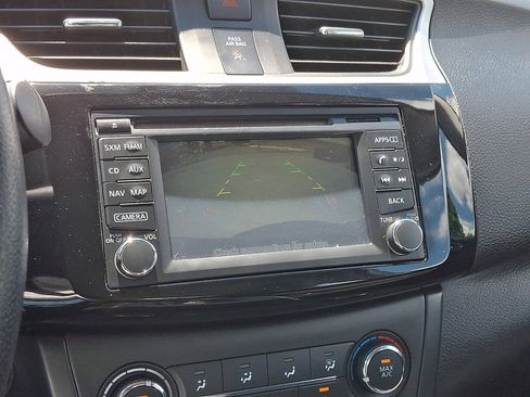 Used 2016 Nissan Sentra SV w/ Driver's Assist Package FWD image 19