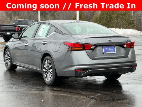 Used 2024 Nissan Altima 2.5 SV image 37