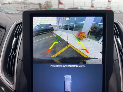 Used 2024 Ford Edge SEL w/ Convenience Package image 15