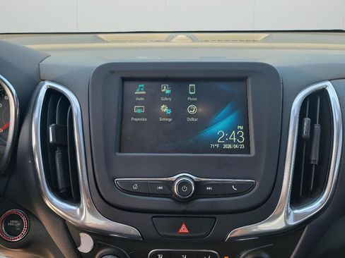 Used 2018 Chevrolet Equinox LT AWD/4WD image 18