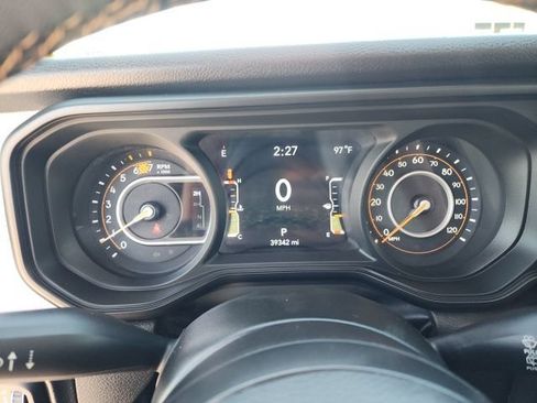 Used 2024 Jeep Wrangler Unlimited Sport AWD/4WD image 35