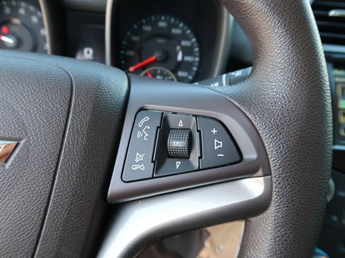 Used 2015 Chevrolet Malibu LT w/ Power Convenience Package image 22