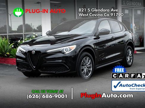Used 2023 Alfa Romeo Stelvio Sprint image 1