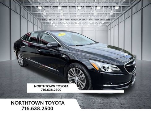 Used 2019 Buick LaCrosse Essence w/ Sun and Shade Package AWD/4WD image 22