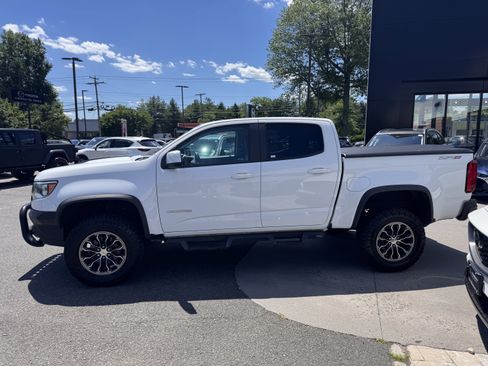 Used 2018 Chevrolet Colorado ZR2 AWD/4WD image 4