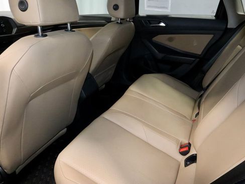 Used 2019 Volkswagen Jetta SEL FWD image 21