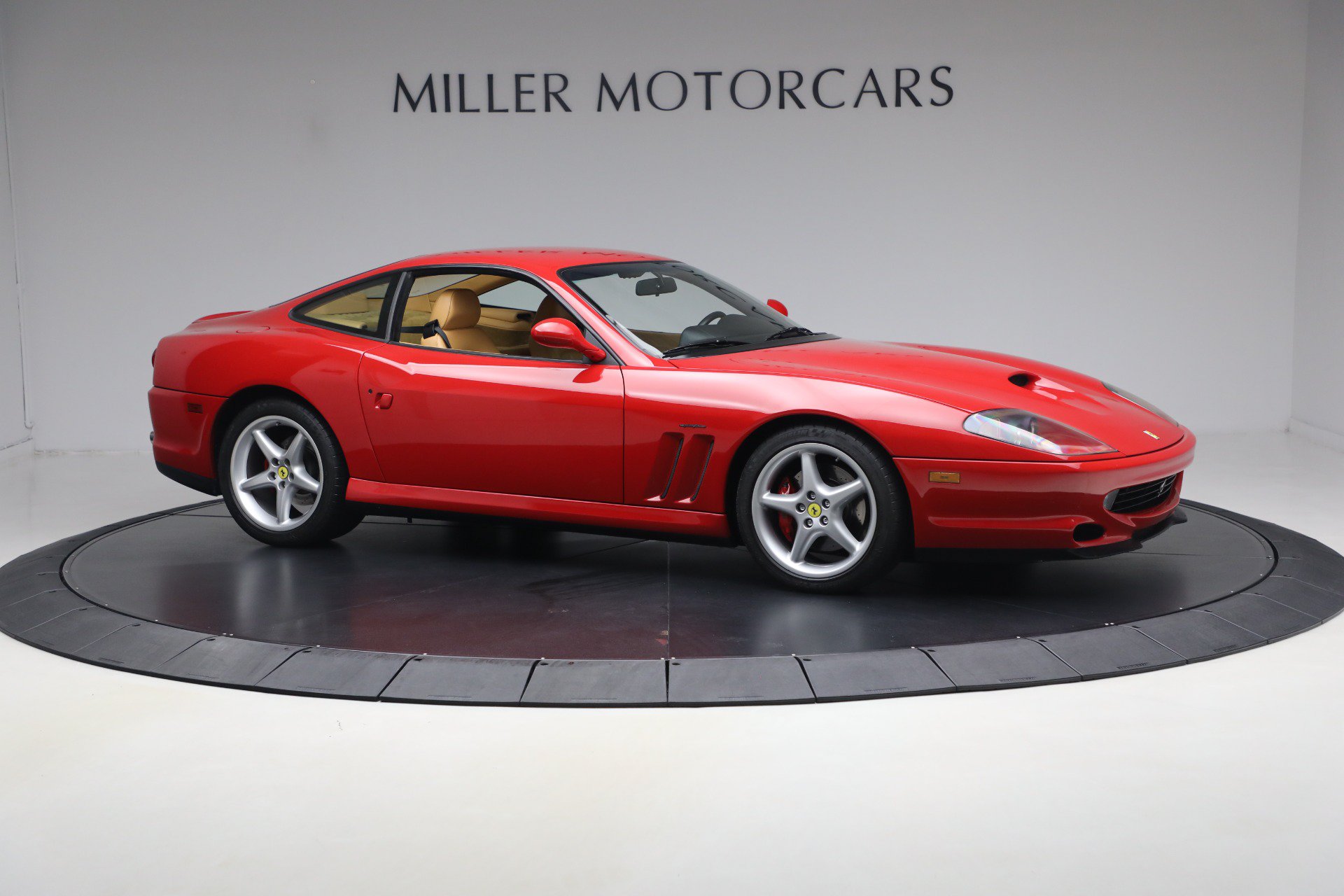 Used 2000 Ferrari 550 Maranello Coupe RWD image 10