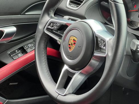Certified 2021 Porsche 718 Cayman S RWD image 20
