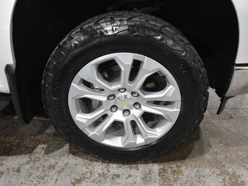 Used 2022 Chevrolet Silverado 1500 LTZ w/ LTZ Premium Package AWD/4WD image 67