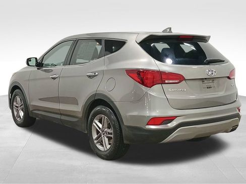 Used 2017 Hyundai Santa Fe Sport FWD image 7