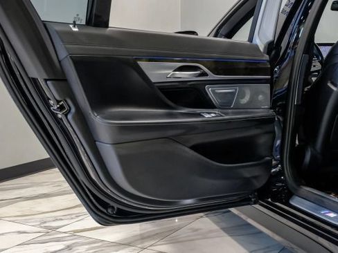 Used 2021 BMW 740i w/ M Sport Package RWD image 69