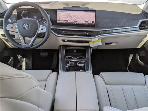 New 2026 BMW X7 xDrive40i image 16