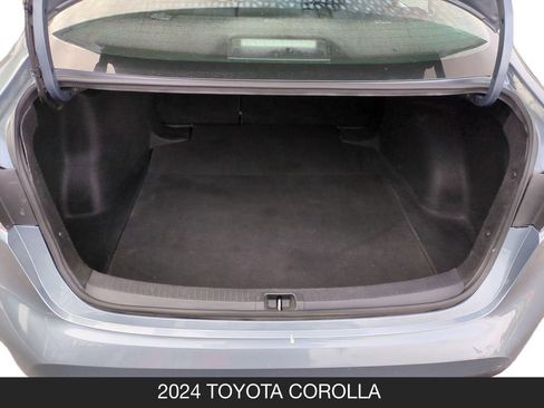 Used 2024 Toyota Corolla LE FWD image 24