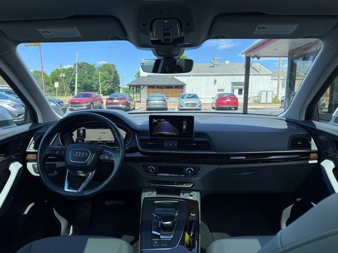 Used 2019 Audi Q5 2.0T Premium Plus w/ Premium Plus Package AWD/4WD image 12
