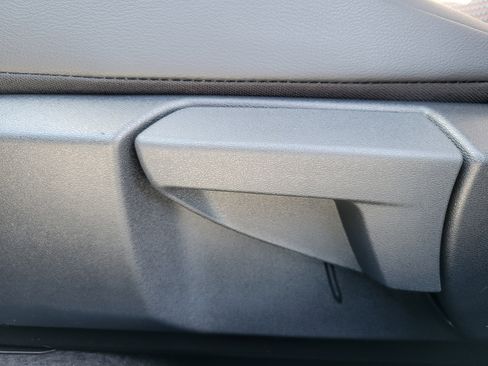 New 2025 Nissan Kicks SR image 26