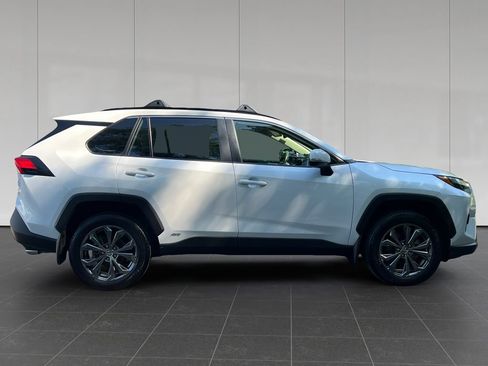Used 2024 Toyota RAV4 XLE Premium w/ Weather Package AWD/4WD image 6