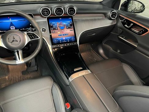 Used 2026 Mercedes-Benz GLC 300 4MATIC image 39