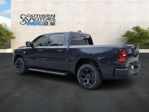 New 2026 RAM 1500 Express AWD/4WD image 3