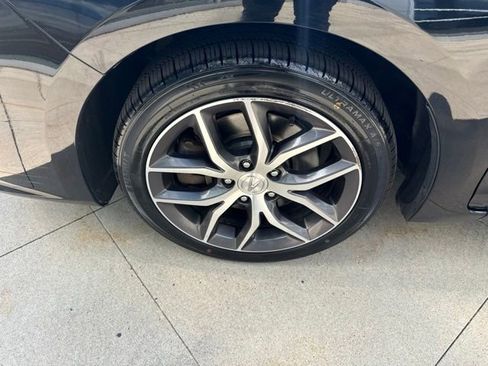 Used 2019 Acura ILX FWD image 11