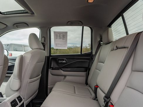 Used 2021 Honda Ridgeline RTL-E image 17