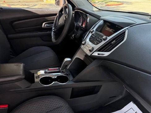 Used 2013 GMC Terrain SLE image 25