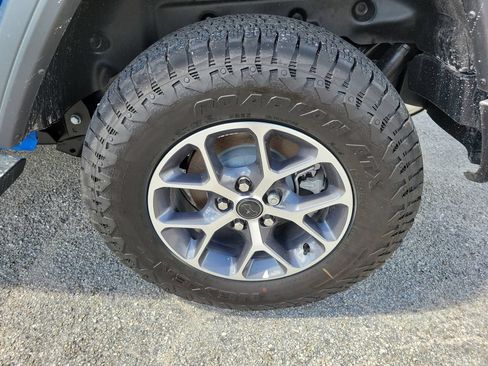 Used 2025 Jeep Wrangler Unlimited Sport AWD/4WD image 7