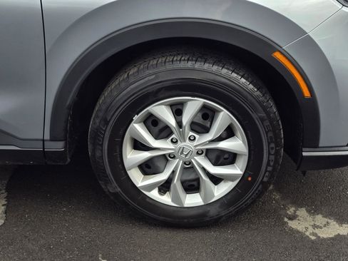 Certified 2025 Honda CR-V LX image 9