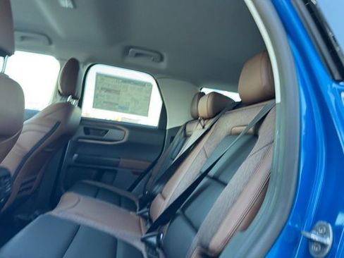 New 2026 Ford Bronco Sport Outer Banks AWD/4WD image 11