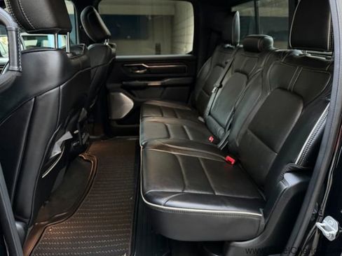 Used 2020 RAM 1500 Limited w/ Black Appearance Package image 15