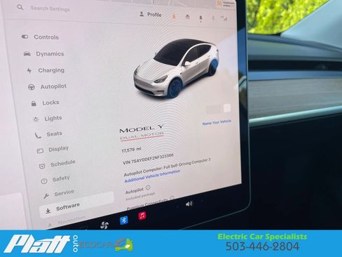 Used 2022 Tesla Model Y Performance image 25