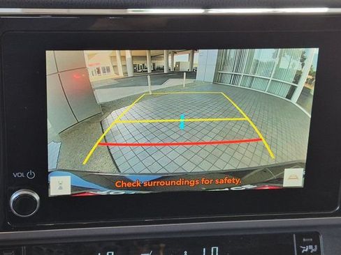 Used 2025 Toyota Camry LE FWD image 21
