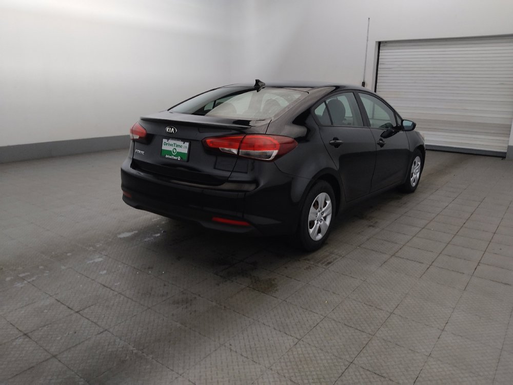 Used 2018 Kia Forte LX w/ Sports Package FWD image 9