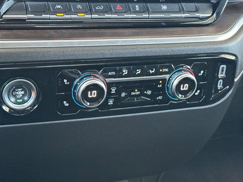 Used 2024 GMC Sierra 1500 SLT image 26