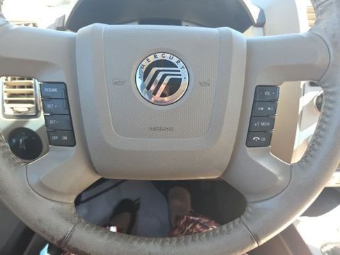 Used 2009 Mercury Mariner 2WD image 9