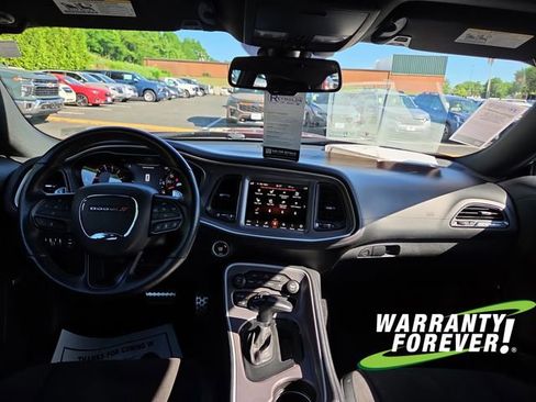 Used 2022 Dodge Challenger GT w/ Plus Package RWD image 10