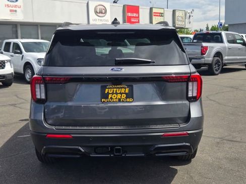 New 2026 Ford Explorer ST-Line image 5