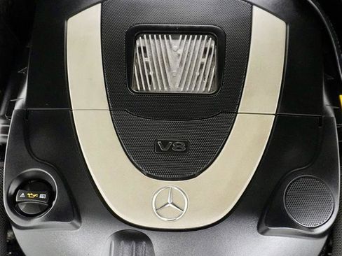 Used 2011 Mercedes-Benz E 550 Cabriolet image 40