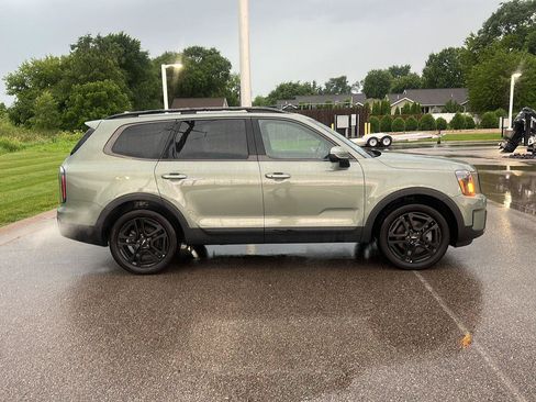 Used 2024 Kia Telluride EX X-Line AWD/4WD image 2