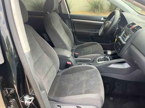 Used 2009 Volkswagen Jetta S FWD image 20