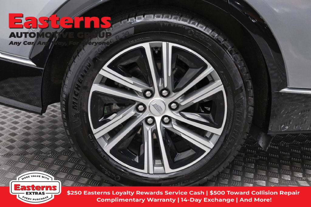 Used 2024 Cadillac Lyriq Luxury AWD/4WD image 33