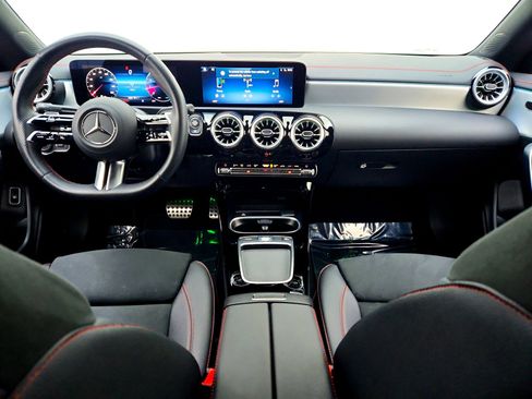 Certified 2025 Mercedes-Benz CLA 250 image 19