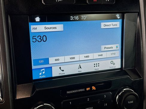 Used 2016 Ford F150 XLT w/ Equipment Group 302A Luxury image 21