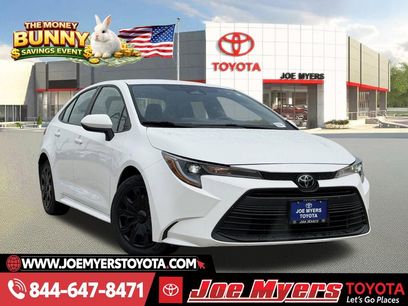 Used 2025 Toyota Corolla LE